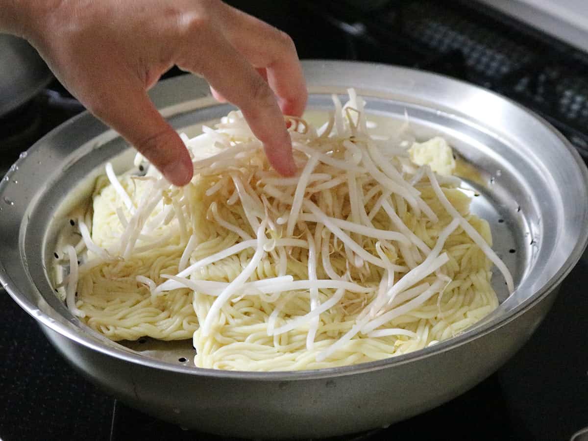 見える蓋付 お手入れしやすいステンレス 蒸し器 「フライパン用24～26cm」