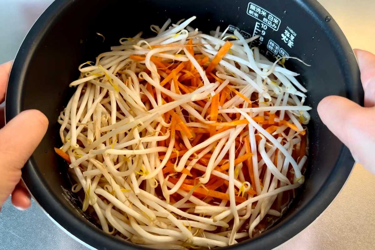 「炊飯器でビビンバ」