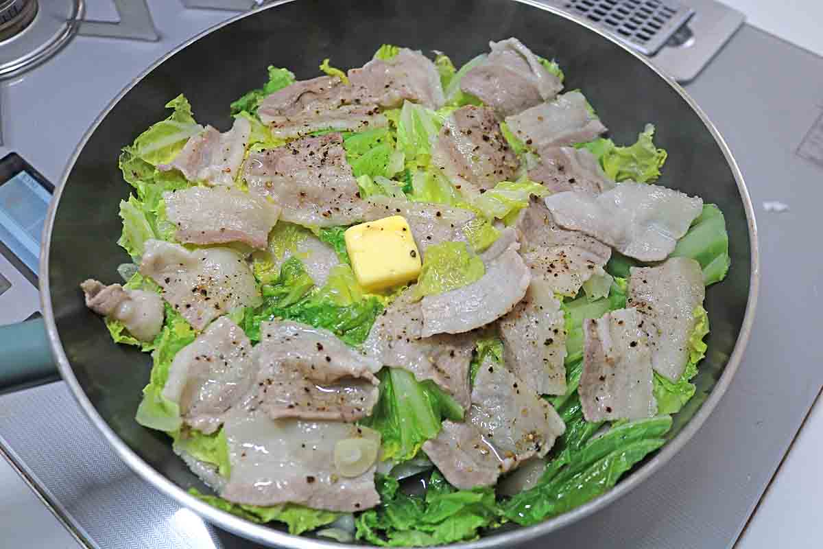 豚バラ白菜の塩バター煮１０