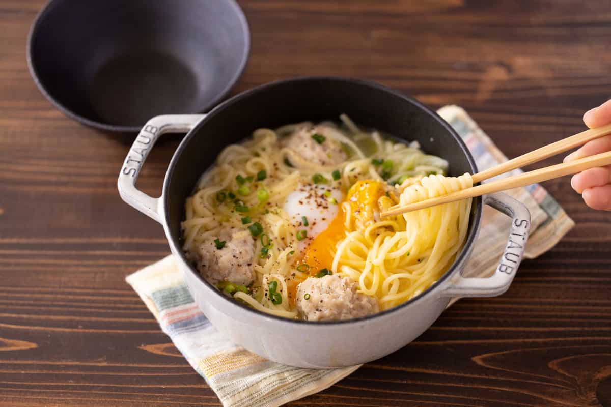 もあいかすみさん えのき肉団子の塩ちゃんこラーメン