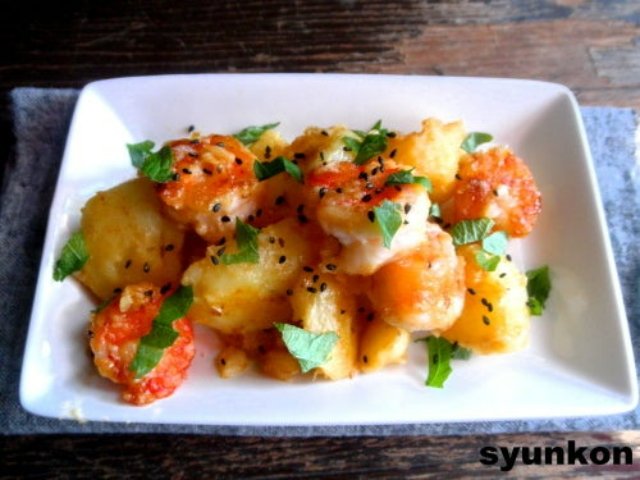 マヨネーズと焼き肉のたれでコクうま！「えびとじゃがいものマヨだれ炒め」