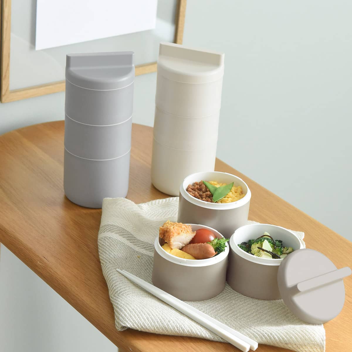 バッグに隙間に収まりやすい 3段 お弁当箱 ランチボックス 600ml／tutu