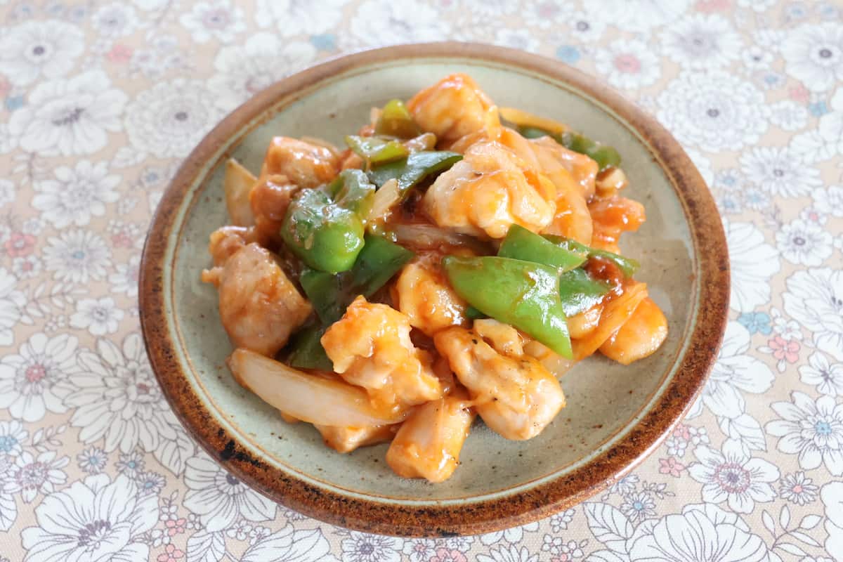 鶏肉のケチャップ炒め