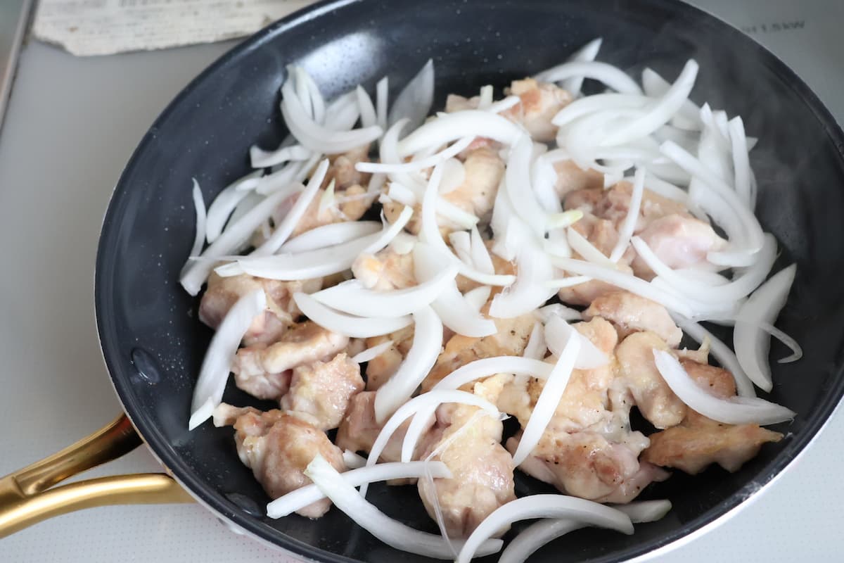鶏肉のケチャップ炒め