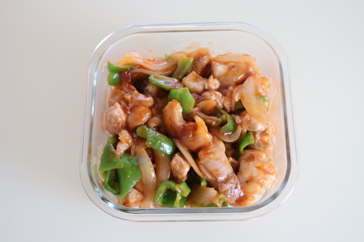 鶏肉のケチャップ炒め