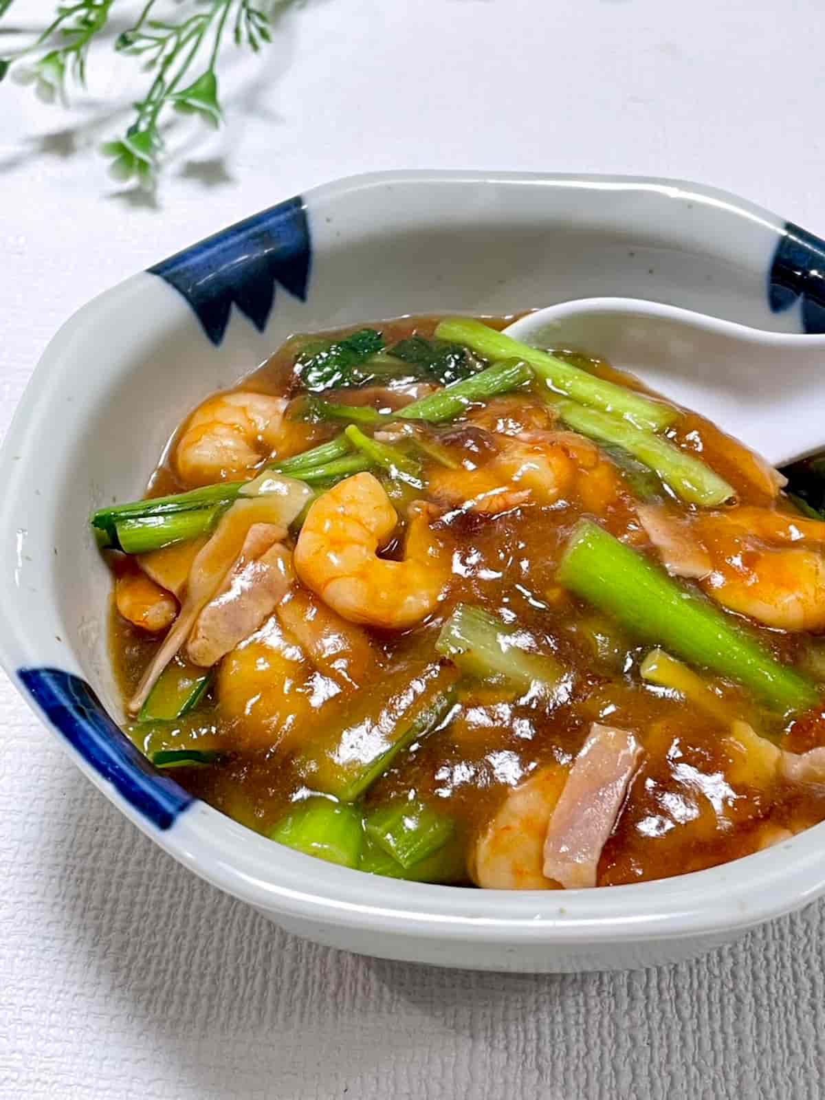 海老と小松菜の中華丼