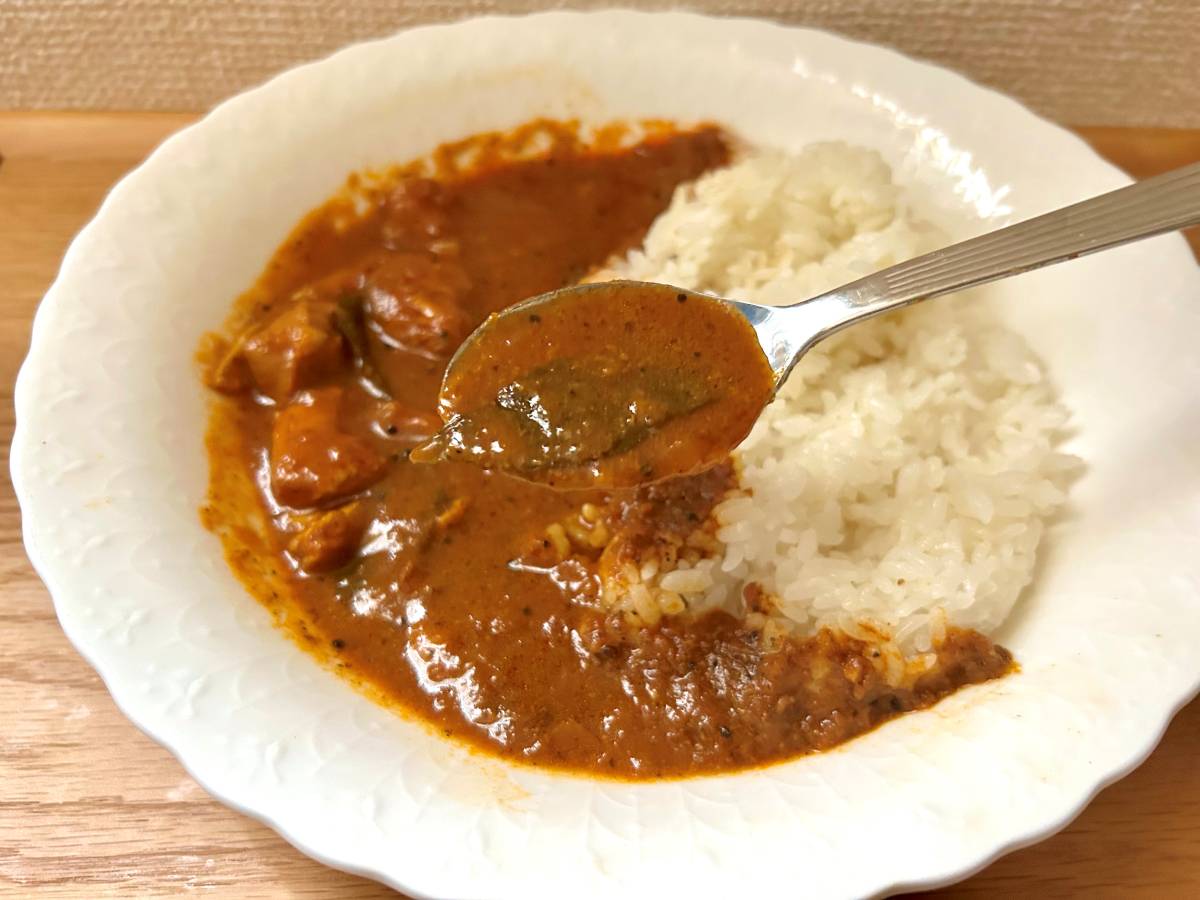 レトルトとは思えない！カルディ「新作カレー」が本格的でおいしい