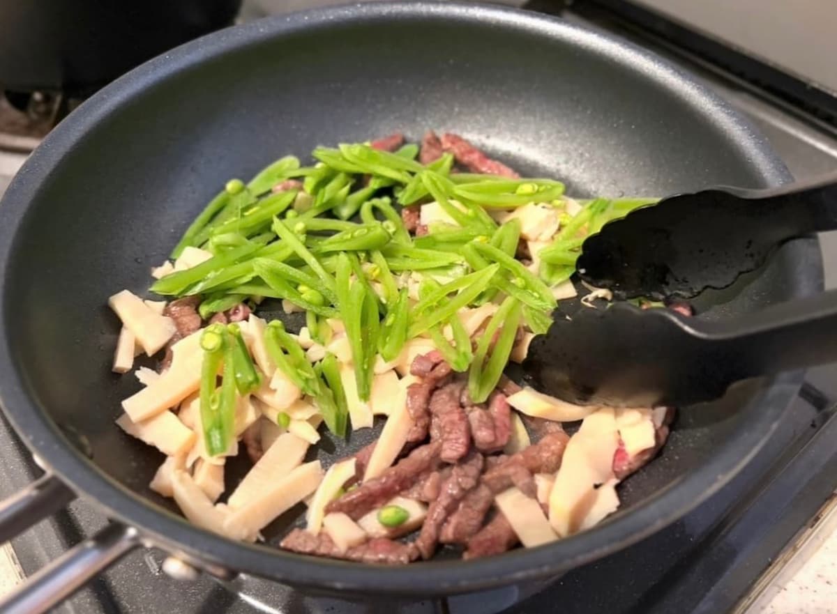 青椒肉絲風