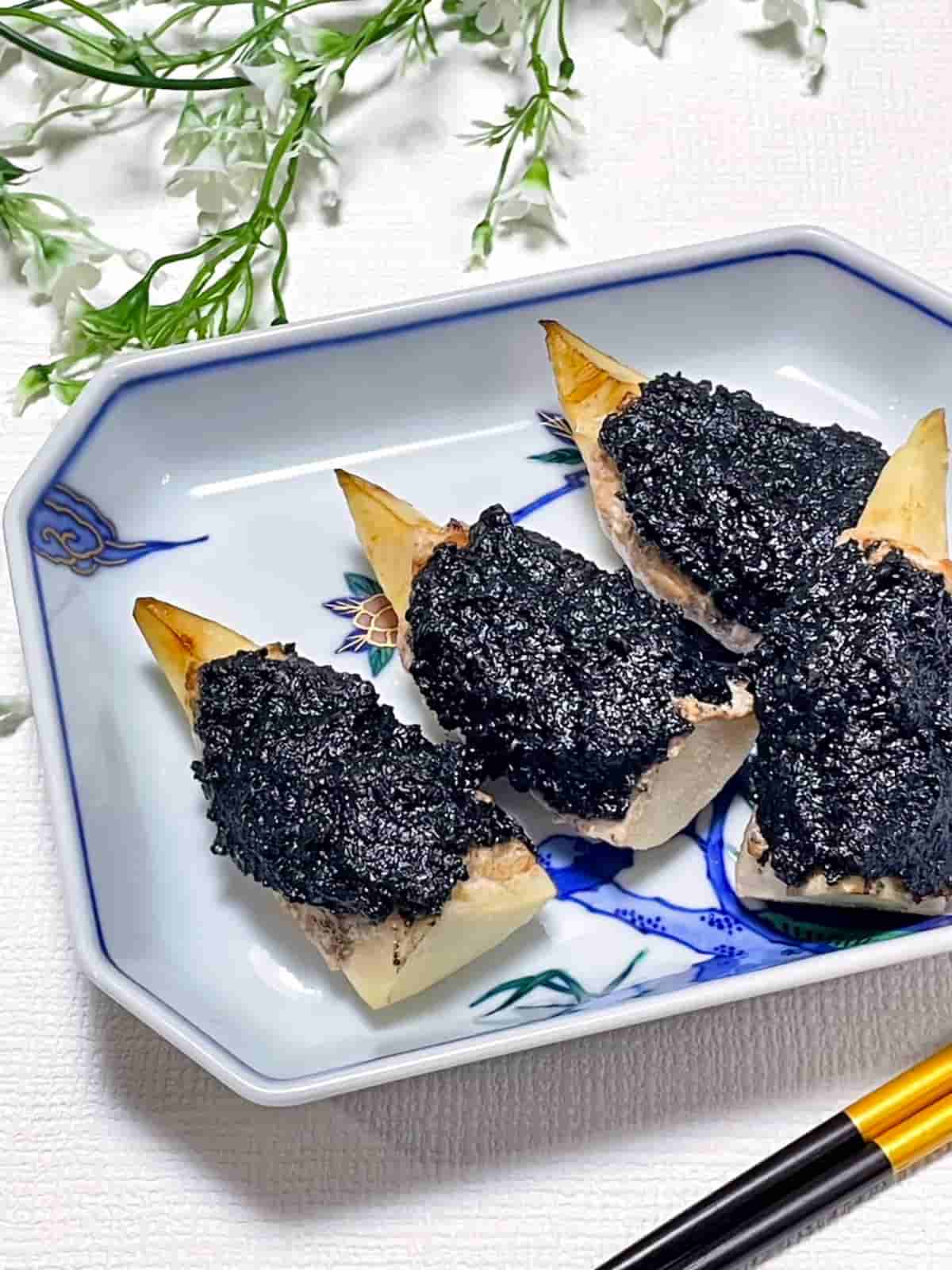 たけのこのごまみそ肉巻き
