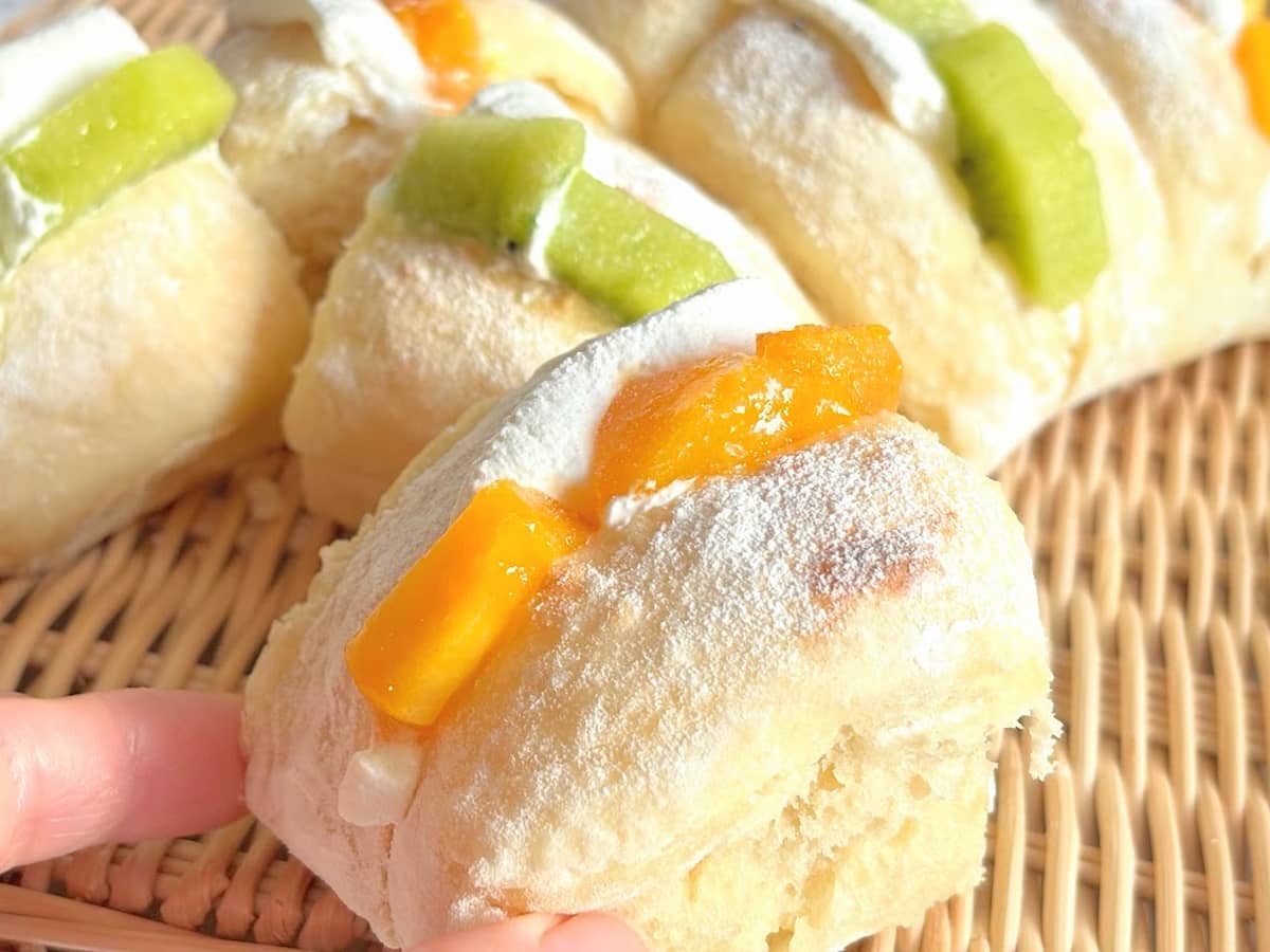 思わず見とれるかわいさ♪菜箸1本で簡単成形「ちぎりフルーツサンド」