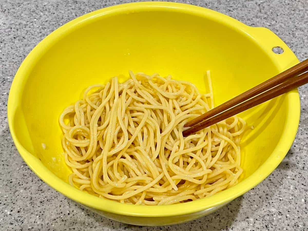 みつばとあさりのたまごとじあんかけパスタ