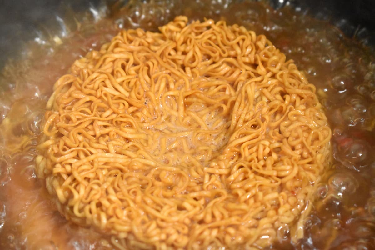チキンラーメンで麻辣湯