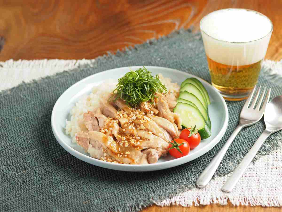 ポン酢しょうゆカオマンガイ｜炊飯器で簡単！ナンプラーなしでも旨いタイ風鶏飯