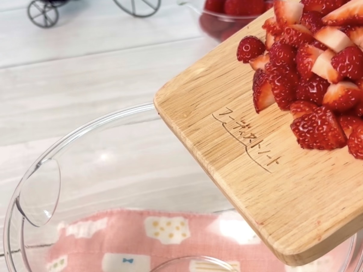 抹茶いちごアイス