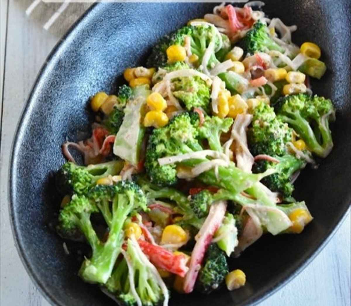 野菜がもりもり食べられる！簡単「ごまマヨサラダ」レシピ