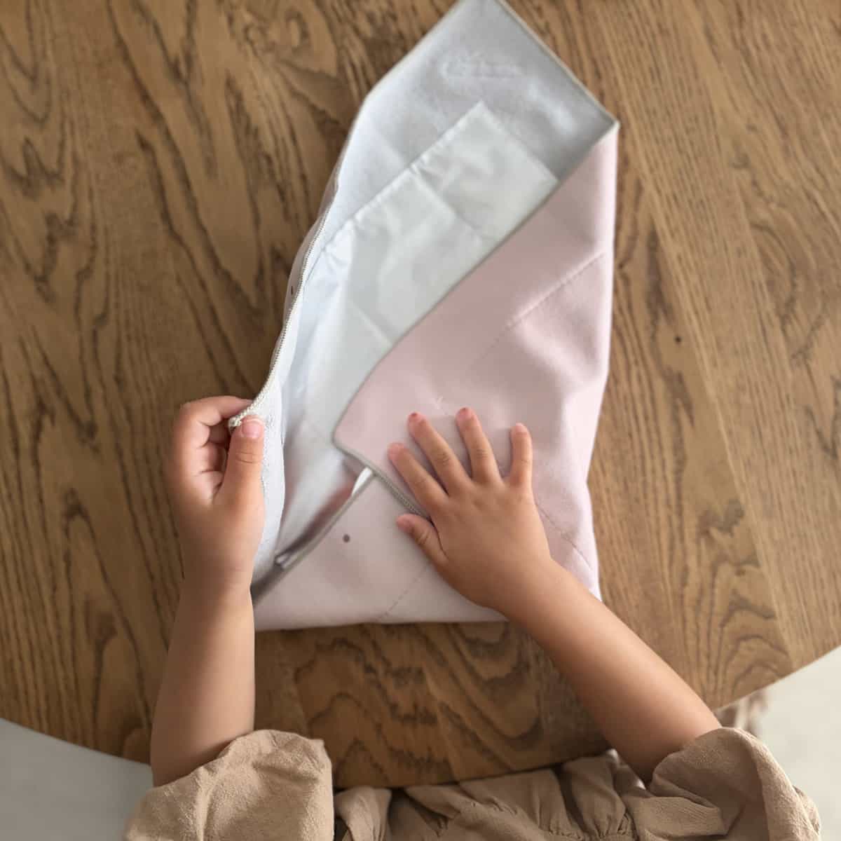kukka ja puu 北欧カラーの巻くだけランチクロス 38×38cm／クッカヤプー