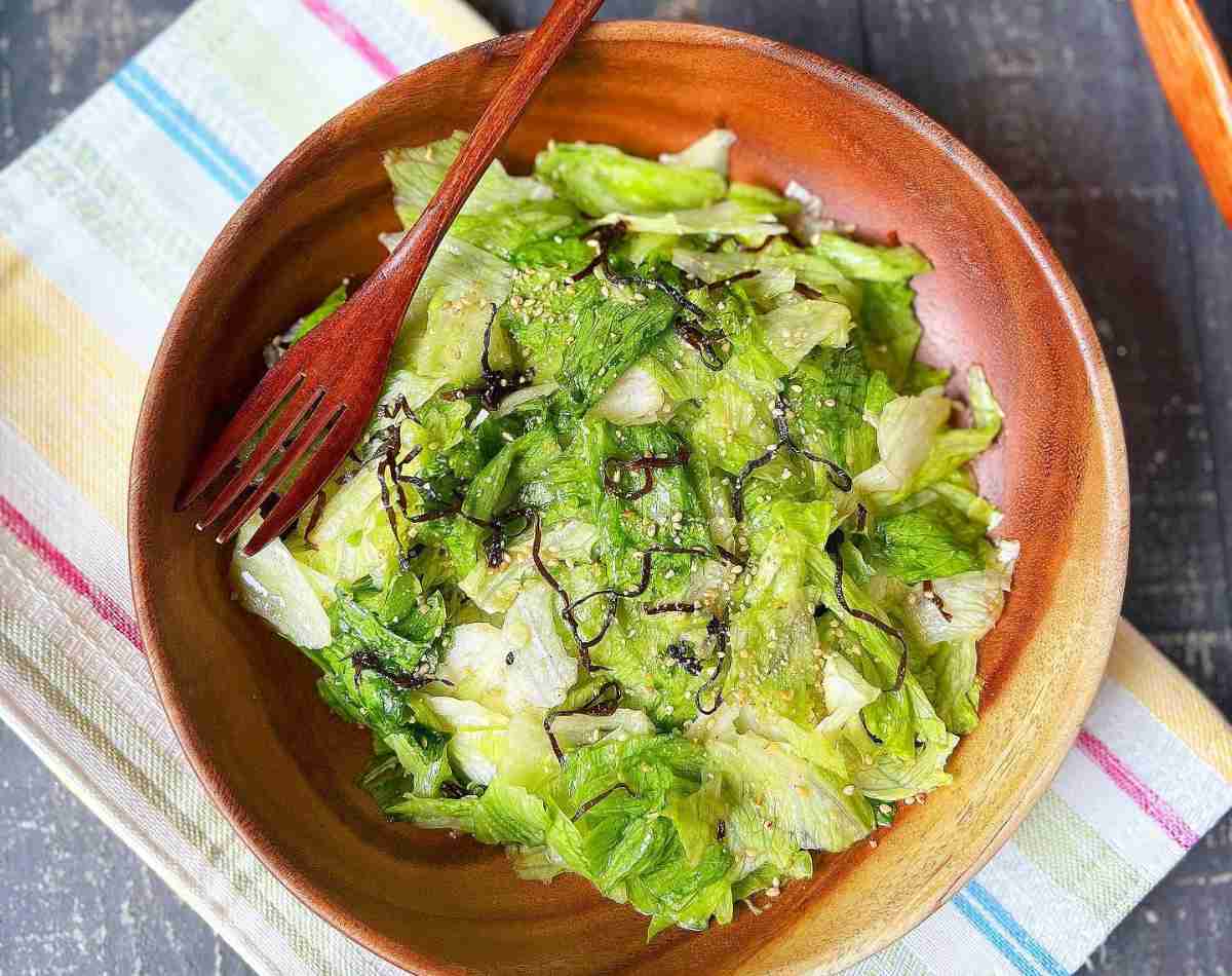 和えるだけで簡単！半玉ペロリと食べられる「レタスサラダ」4選