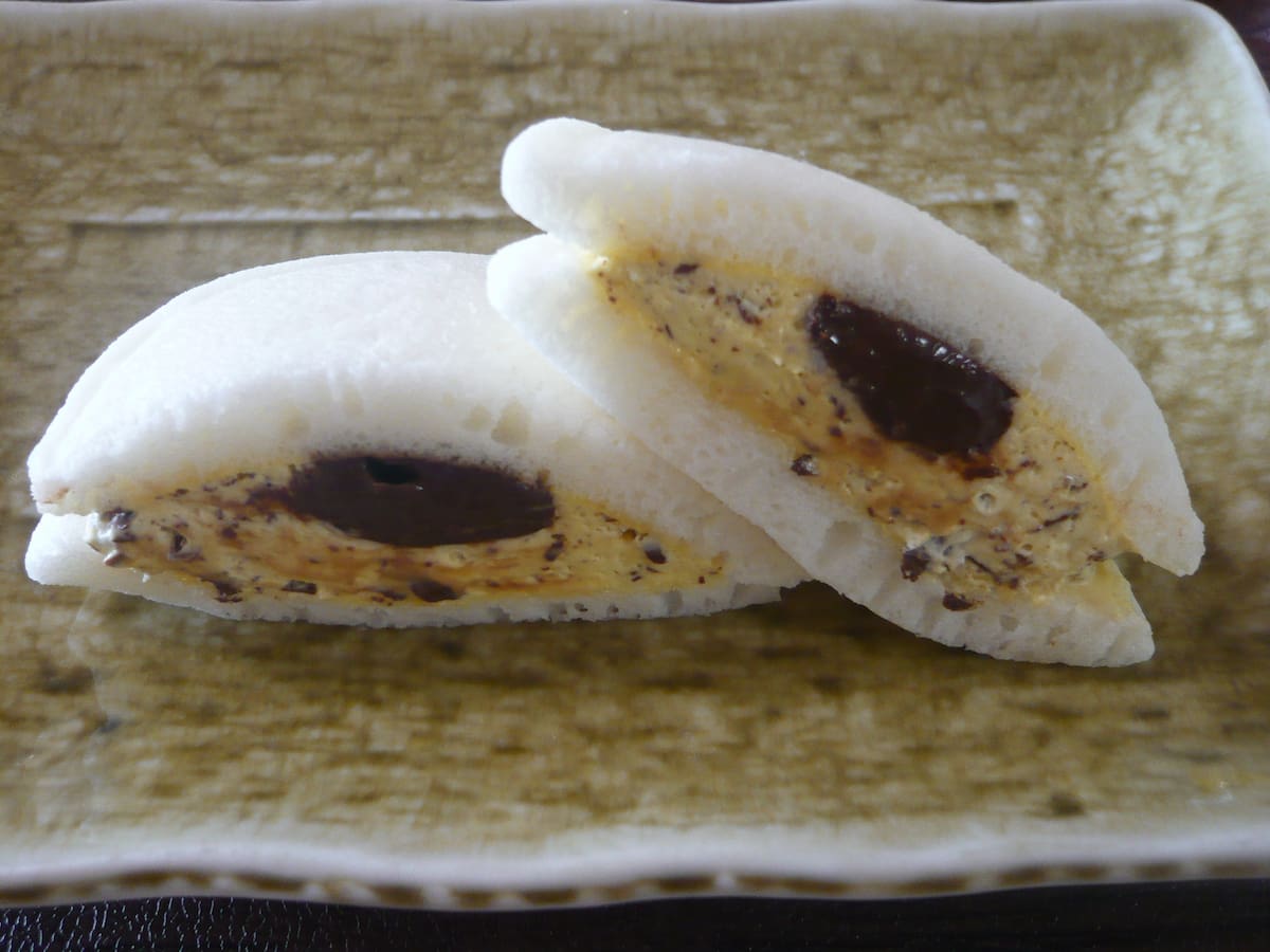白いどら焼き2