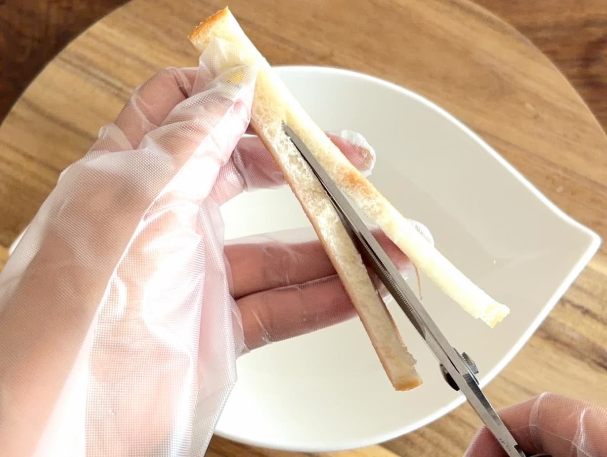 パン耳クルトン