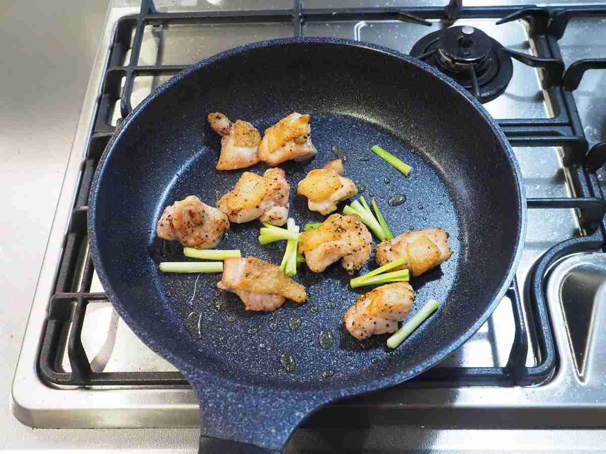 鶏もも肉の塩だれスタミナ丼