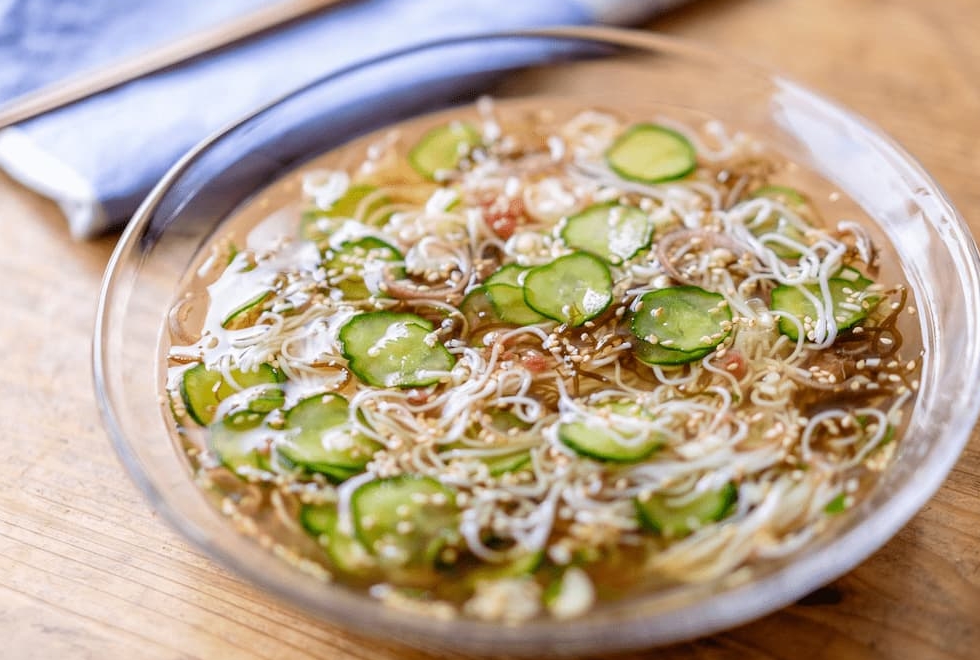 つるつるっとおいしい♪この夏に試してほしい「もずくそうめん」