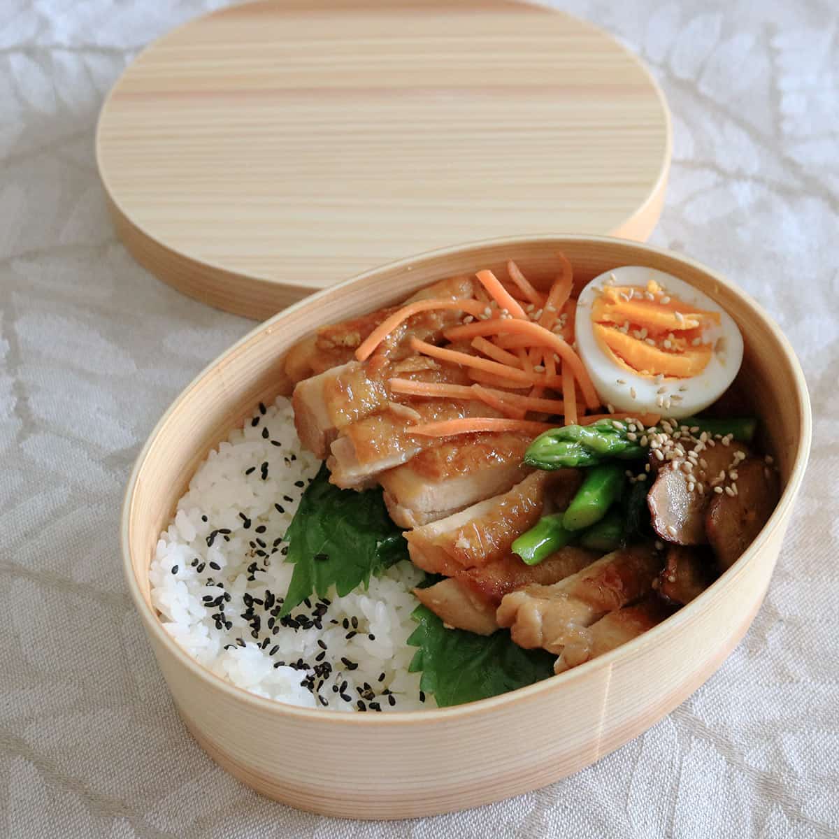 暑い季節も安心！レンジも食洗機もOKな「曲げわっぱ弁当箱」