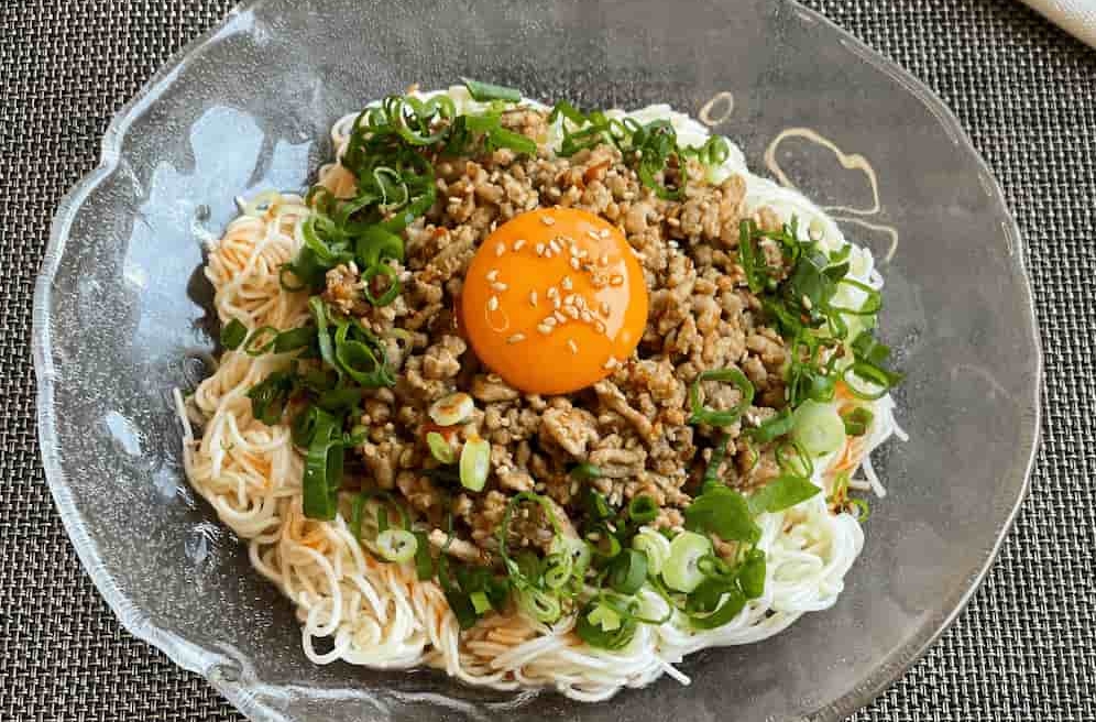 暑い日に食べたい！おうちで簡単「汁なしそうめん」のレシピ