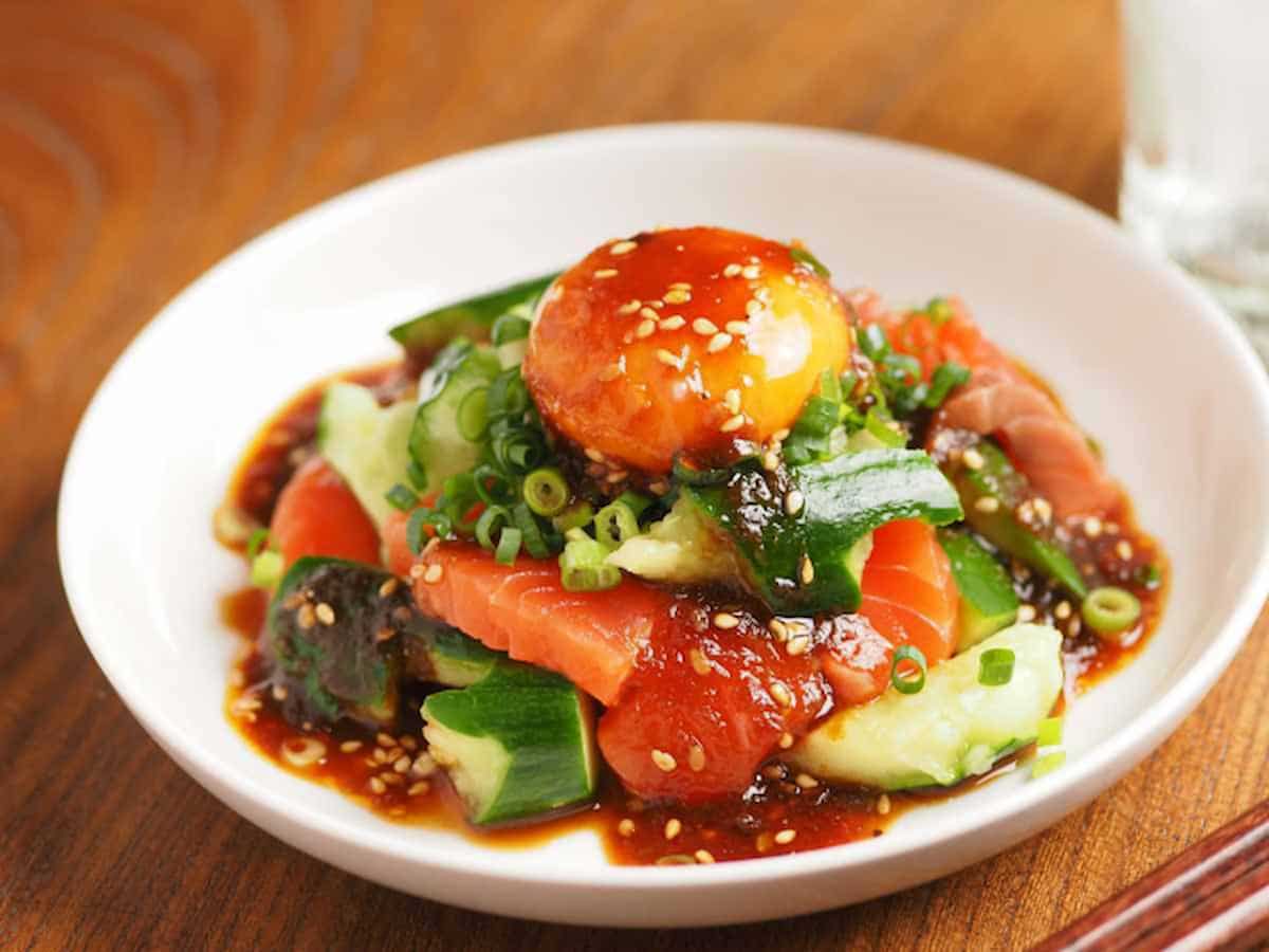 焼肉のたれで簡単！「刺身のユッケ風アレンジ」4選