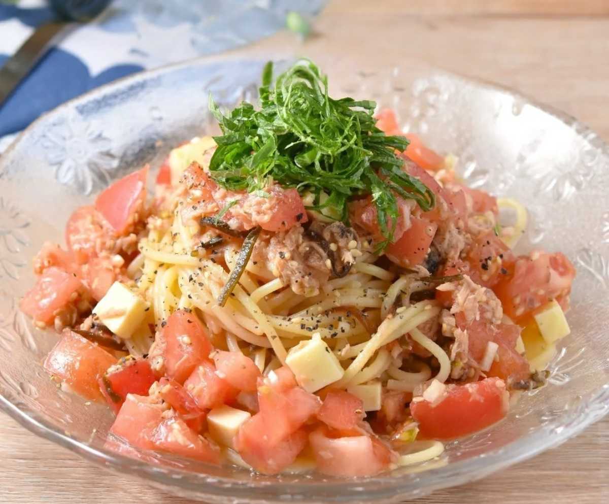 和えるだけで簡単！「トマトとツナの冷製パスタ」レシピ