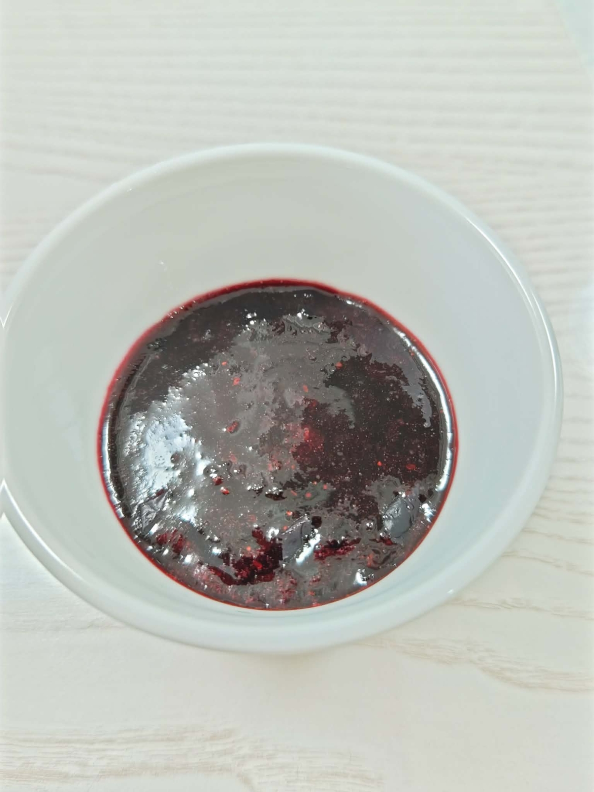 ヨーグルトにもかき氷にも！手軽に作れる「ブルーベリージャム」